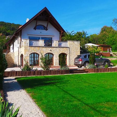 Keith Lakewood Villa Balatonfüred Oda fotoğraf